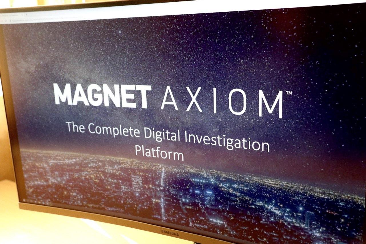 вебінарі «Demo: Investigating with Magnet AXIOM»
